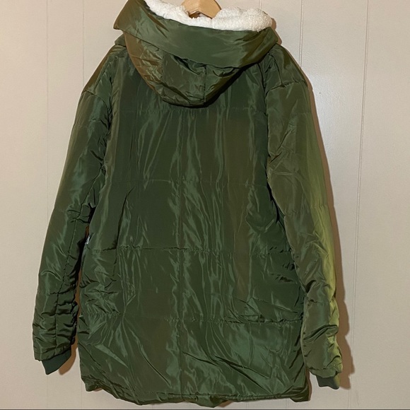 NWT Plus size 3X Olive. Military Green Puffer Coat Sherpa Hooded large p… - Picture 2 of 16